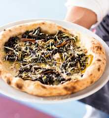 Pizza aux blettes et au citron