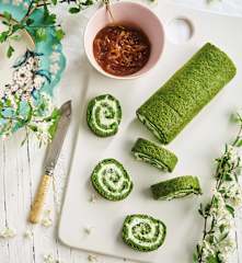 Rolo de agrião com cebola confitada