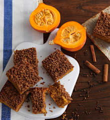 Bolo de abóbora assada e especiarias