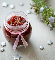 Cranberry and rosemary chutney