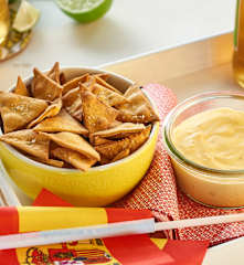 Nachos, sauce au fromage