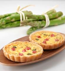 Tartellette con zabaione salato agli asparagi (senza glutine)