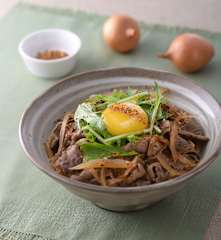 黑椒牛柳丼