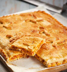 Empanada au thon (pâté)