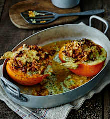 Gefüllter Ofenkürbis