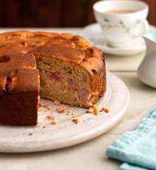 Rhubarb and Ginger Spelt Cake