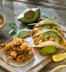 Tacos de sardinas en lata