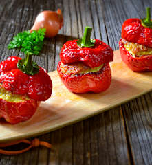 Peperoni ripieni di carne