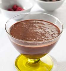 Natillas ligeras de chocolate al licor para dos