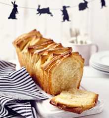 Hefezupfbrot mit Zimt