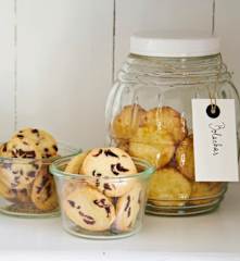 Bolachas - chocolate, arandos e laranja