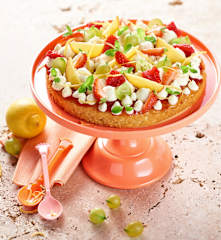 Tarte fraises et pêches sur biscuit citron