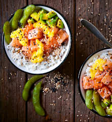Pokè bowl al salmone