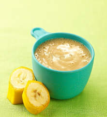 香蕉泥(6个月辅食)