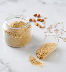 Amestec de semințe și migdale crude