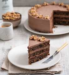 Tort orzechowo-makowy