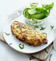 Pastinaken-Salbei-Sticks