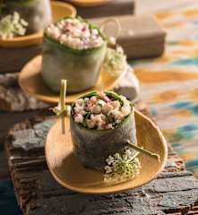 Rollitos de ensalada de surimi