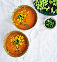 Sopa de favas mexicana