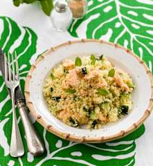 Cuscuz de salmão e pepino