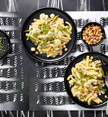 Casarecce-Salat mit Blumenkohl und Nüssen