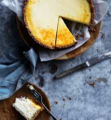 Cheesecake con costra de granola