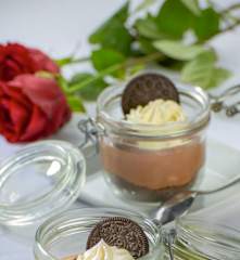 Čokoládovo-oříškový krém se sušenkami