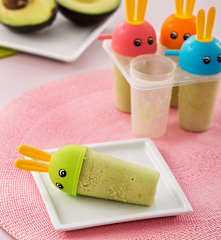 Avokadolu ve Yoğurtlu Dondurma