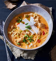 Hähnchen-Kokos-Suppe