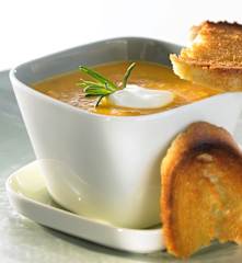 Möhrensuppe mit Ingwer