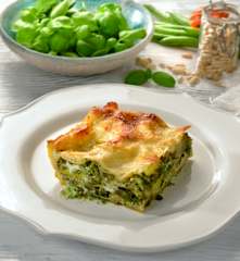 Pesto-Lasagne mit Kartoffeln und grünen Bohnen