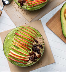 Smoothie bowl de kale y manzana