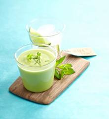 Gaspacho d'avocat au citron vert