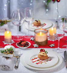 Focaccine di castagne con mousse di baccalà e pomodori secchi