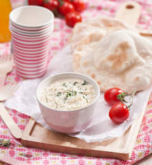 Sos jajeczny do chlebków naan