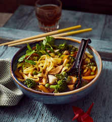 Ramensuppe mit Hähnchenbrust