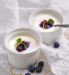 蓝莓双皮奶