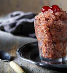 Granita al cioccolato e ciliegie