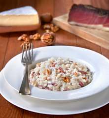 Risotto con Brie, speck e noci