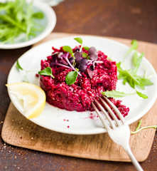 Tartare de bœuf à la betterave