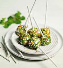 Sucettes de chèvre à la mâche