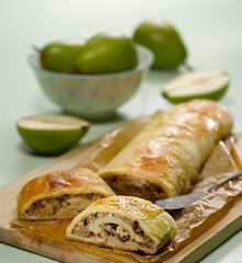 Hruškový štrúdl (bez cukru)