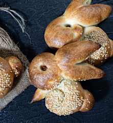 Osterhäschen (mit Sauerteig)