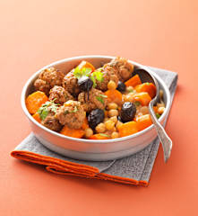 Boulettes keftas aux citrons confits, tajine de légumes aux agrumes