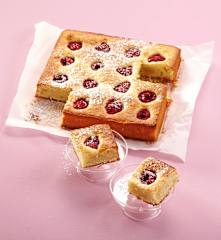 Framboises sur biscuit moelleux à la rose