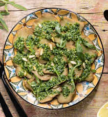 Carpaccio di seitan con rucola
