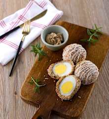 燻鮭魚蘇格蘭蛋
