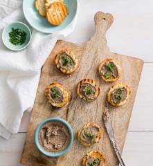 Porcini pepperleaf paté (Andrew Fielke)