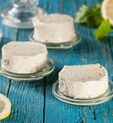 Máslo s tuňákem a petrželí