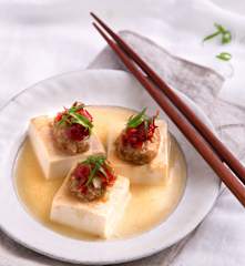 剁椒肉末蒸豆腐